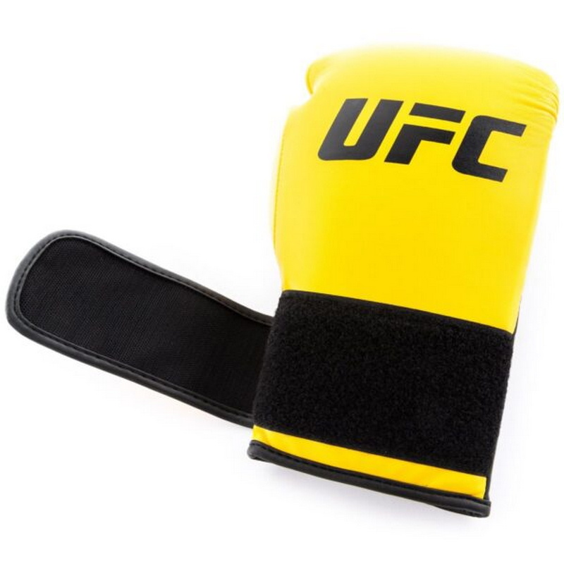 Боксерские перчатки UFC тренировочные для спаринга 18 унций UHK-75117 800_800